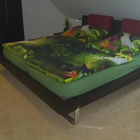 Ferienhaus Kudensee 度假居 *